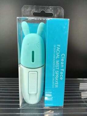 Clean Face Portable Facial Mist Sprayer USB Rechargeable Mint Green